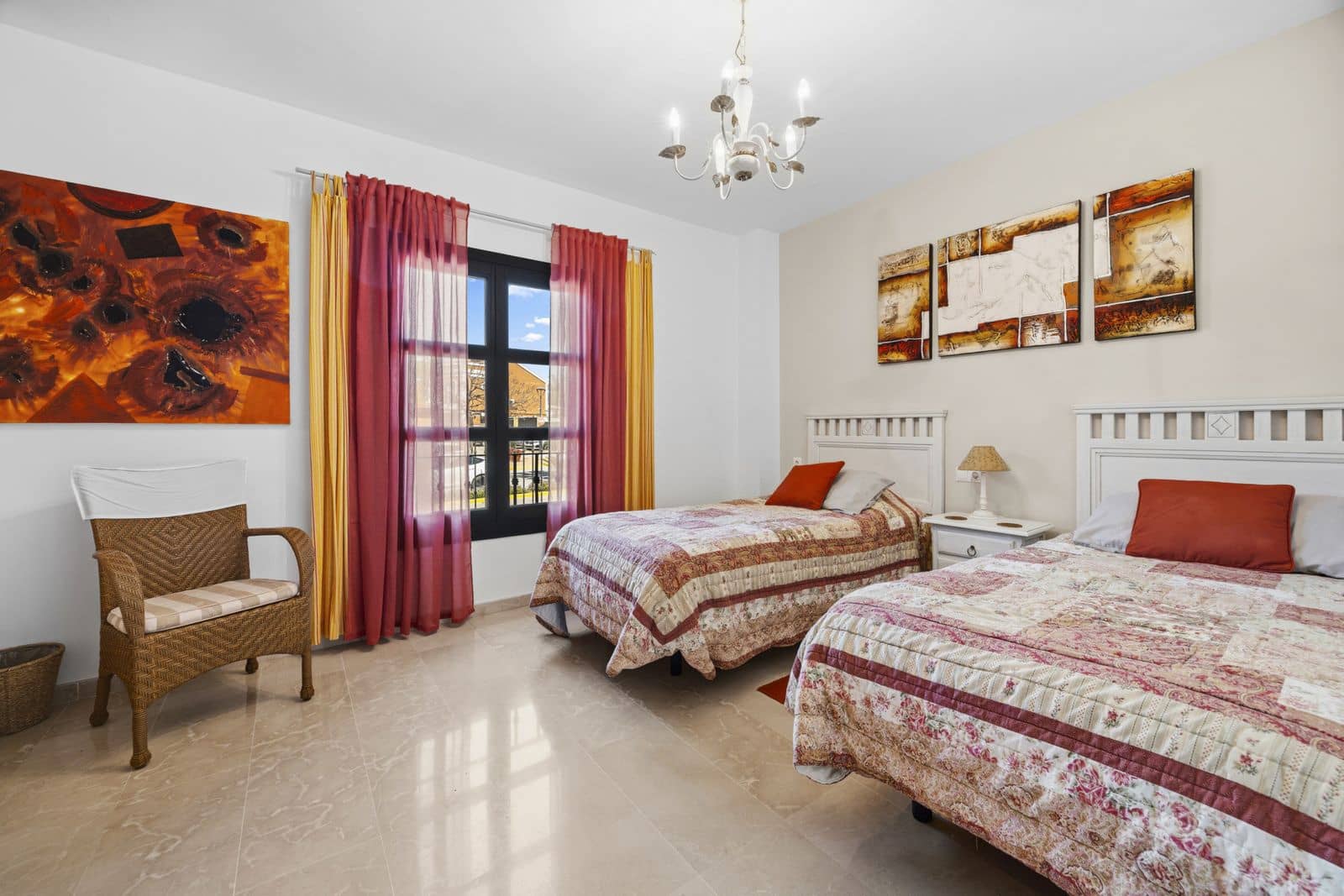 5 camera da letto Villa in vendita in Guadalmina - 1.350.000 € (Rif: 9830899)