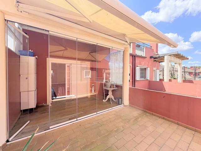4 quarto Casa em Banda para venda em Sotogrande Costa, San Roque - 690 000 € (Ref: 9830905)
