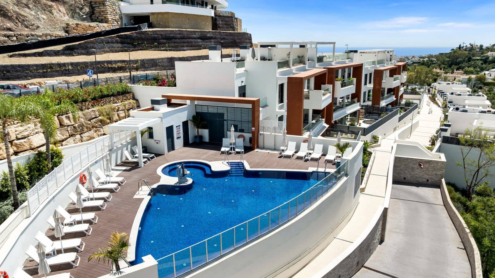 3 Zimmer Penthouse zu verkaufen in Benahavis - 825.000 € (Ref: 9830908)