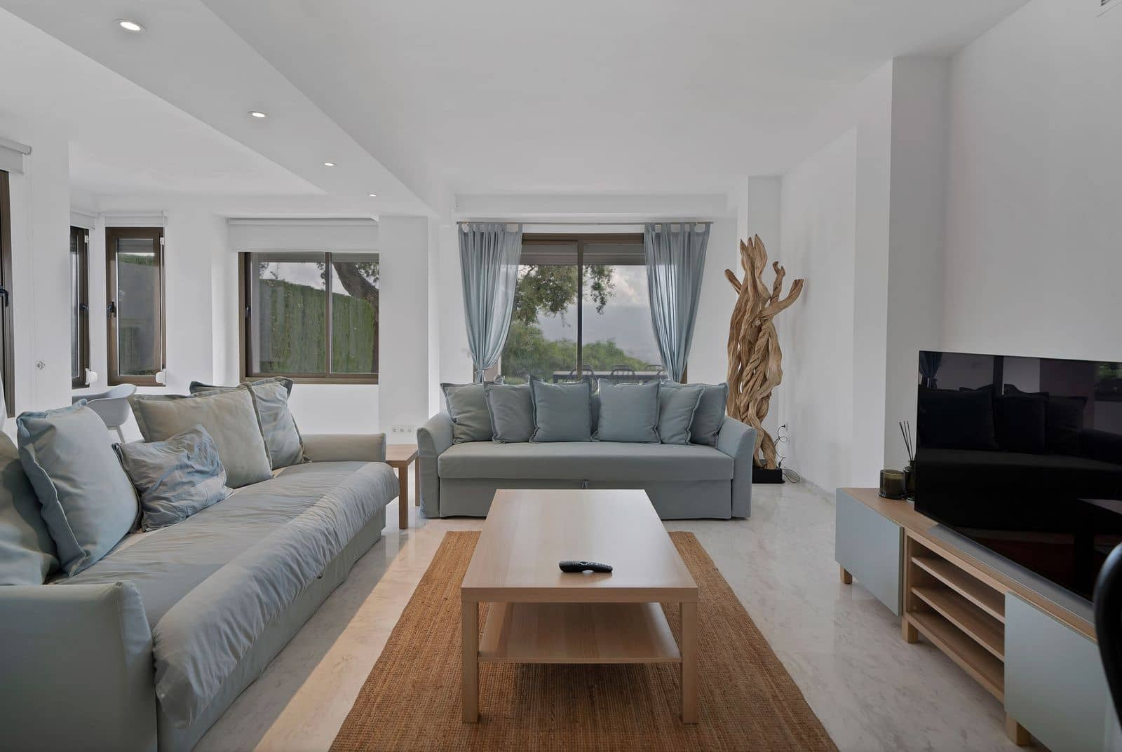 2 soverom Leilighet til salgs i La Mairena - € 525 000 (Ref: 9830913)