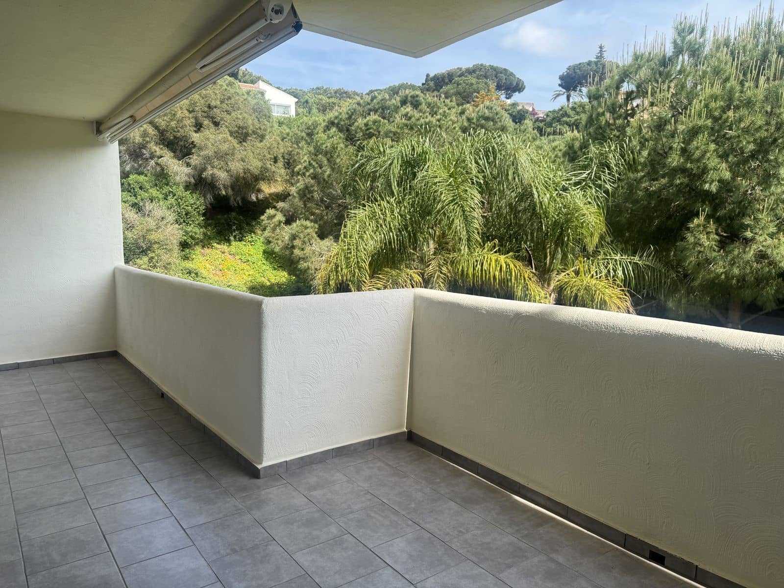 2 quarto Apartamento para venda em Elviria - 420 000 € (Ref: 9830927)