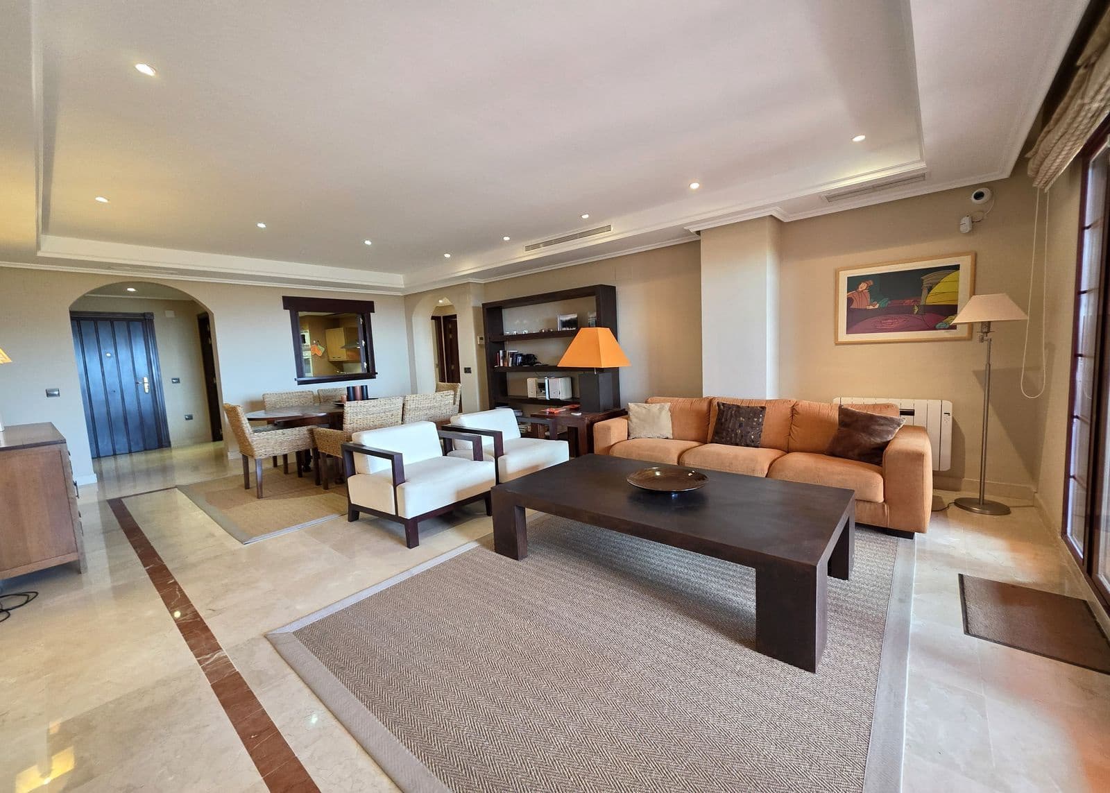3 bedroom Apartment for sale in La Mairena - € 595,000 (Ref: 9830929)