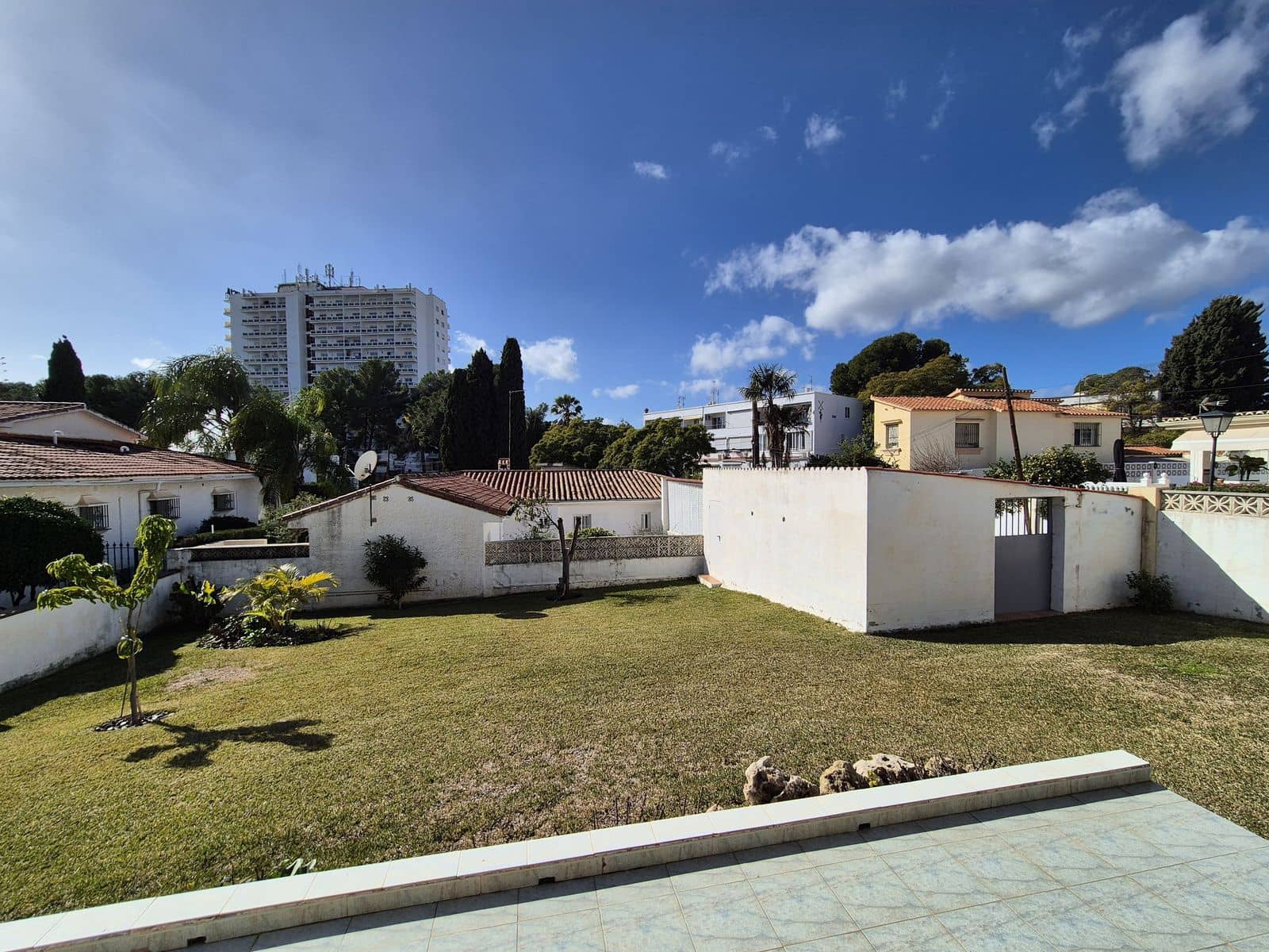 2 soveværelse Villa til salg i Nueva Andalucia - € 625.000 (Ref: 9830934)