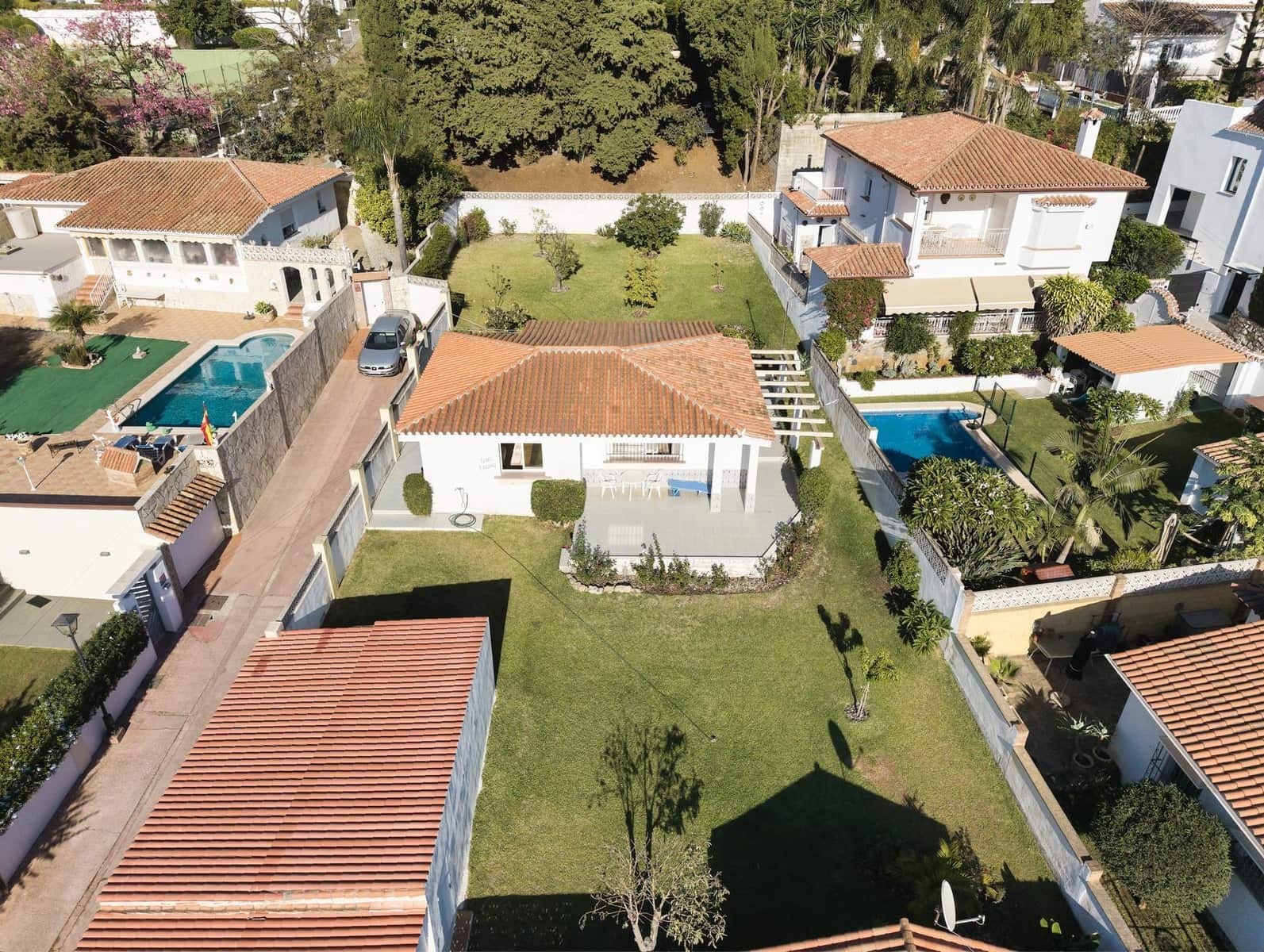 2 soveværelse Villa til salg i Nueva Andalucia - € 625.000 (Ref: 9830934)