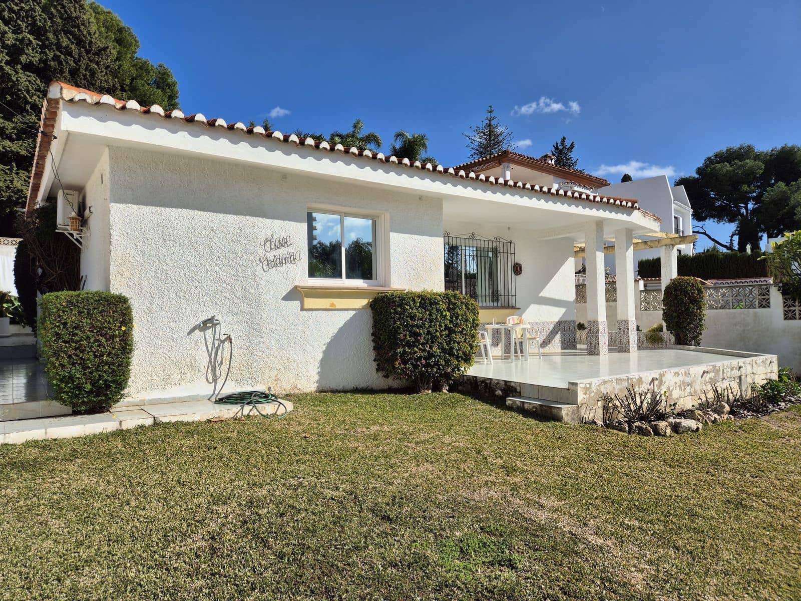 2 soveværelse Villa til salg i Nueva Andalucia - € 625.000 (Ref: 9830934)