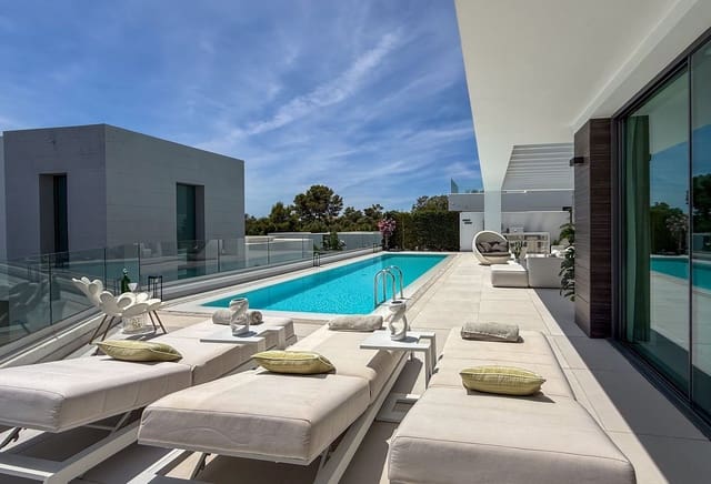 5 camera da letto Villa in vendita in Cabopino, Marbella - 2.795.000 € (Rif: 9830936)