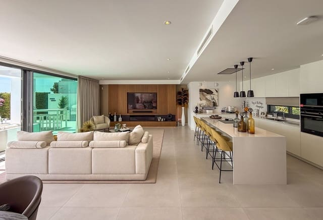 5 camera da letto Villa in vendita in Cabopino, Marbella - 2.795.000 € (Rif: 9830936)