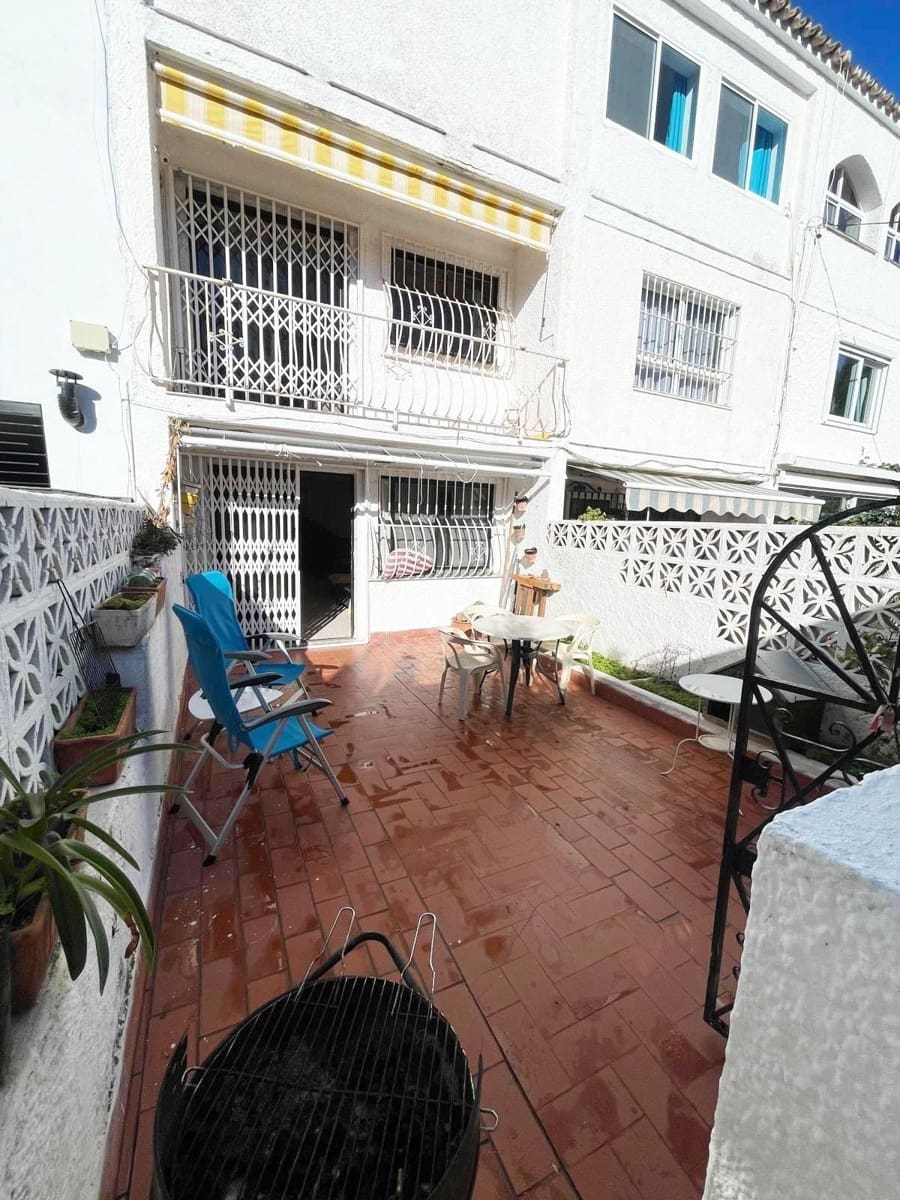 3 soverom Hus til salgs i Benalmadena Costa - € 375 000 (Ref: 9830938)