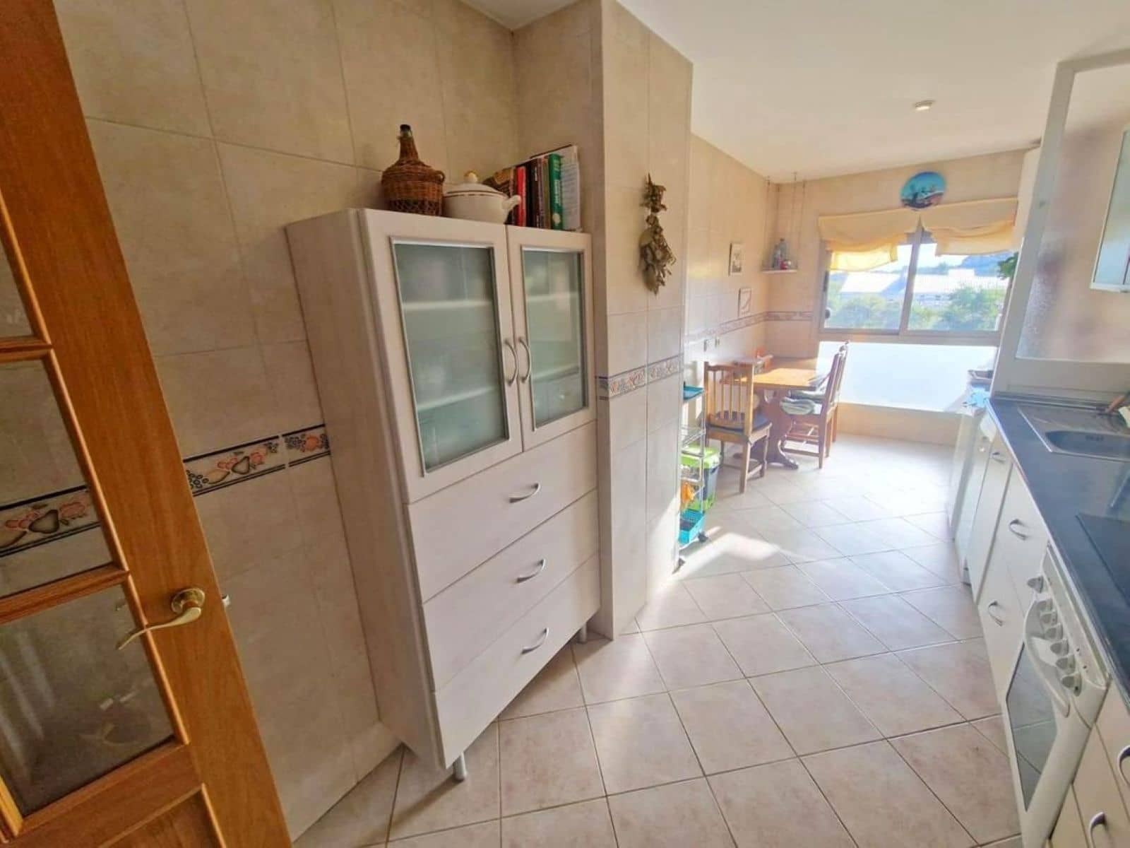 4 soveværelse Lejlighed til salg i Malaga by - € 690.000 (Ref: 9830951)