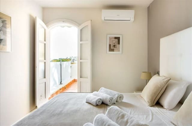 5 slaapkamer Huis te koop in Nueva Andalucia, Marbella - € 640.000 (Ref: 9830957)