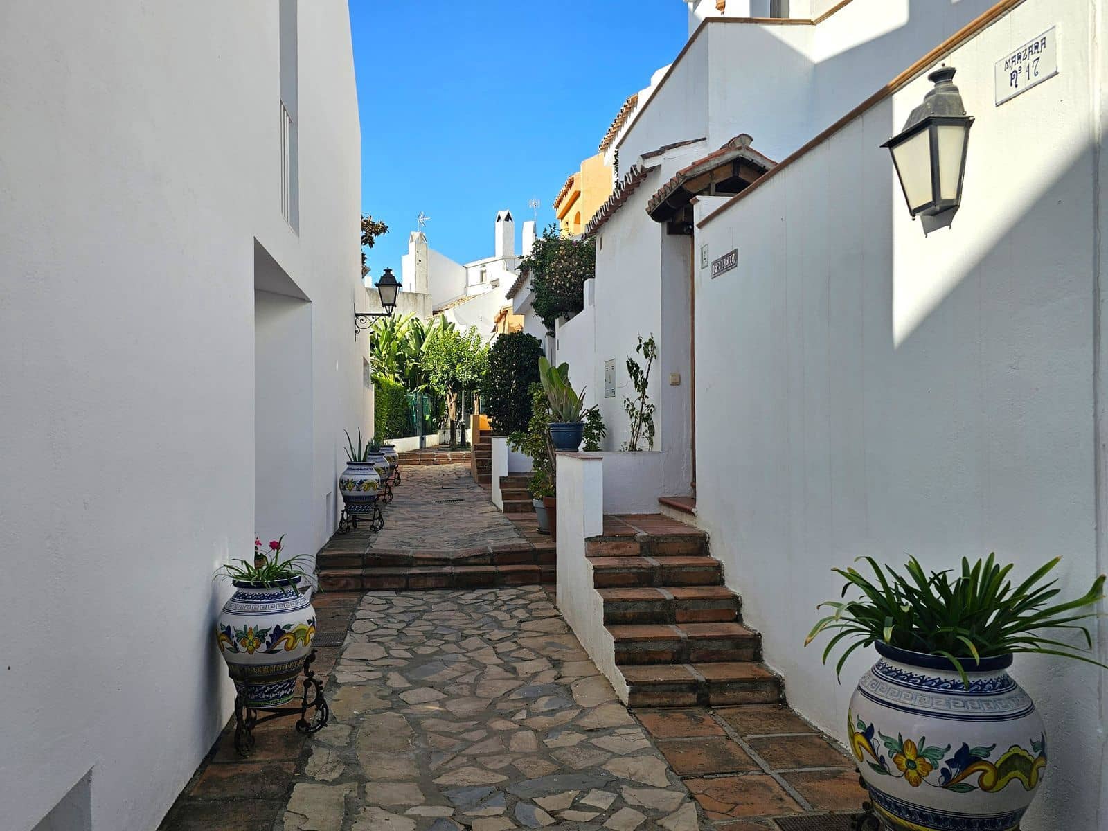 5 slaapkamer Huis te koop in Nueva Andalucia - € 640.000 (Ref: 9830957)