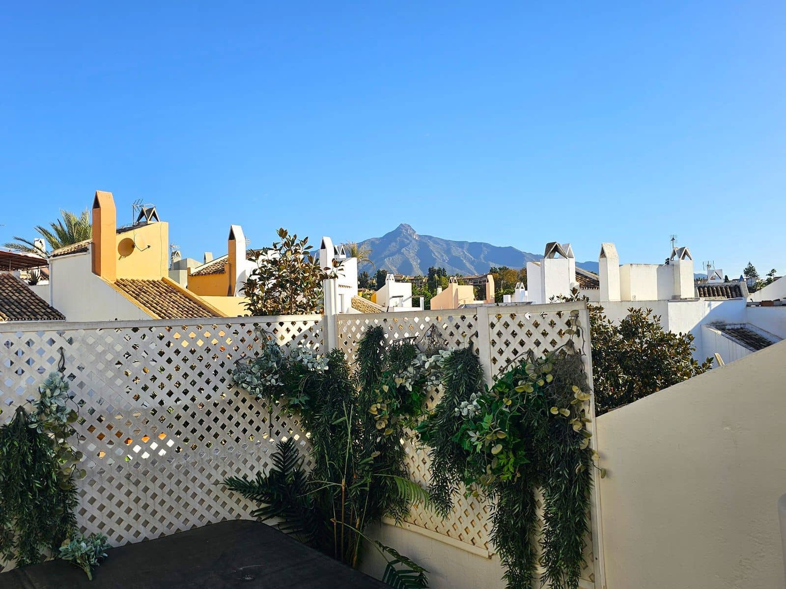 5 slaapkamer Huis te koop in Nueva Andalucia - € 640.000 (Ref: 9830957)