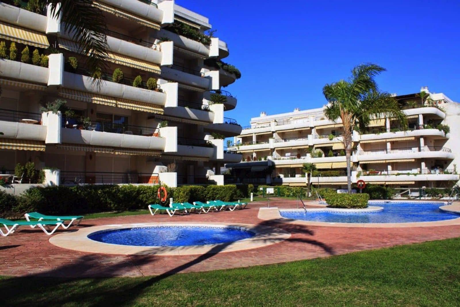 2 sypialnia Penthouse na sprzedaż w Guadalmina - 472 000 € (Ref: 9830959)
