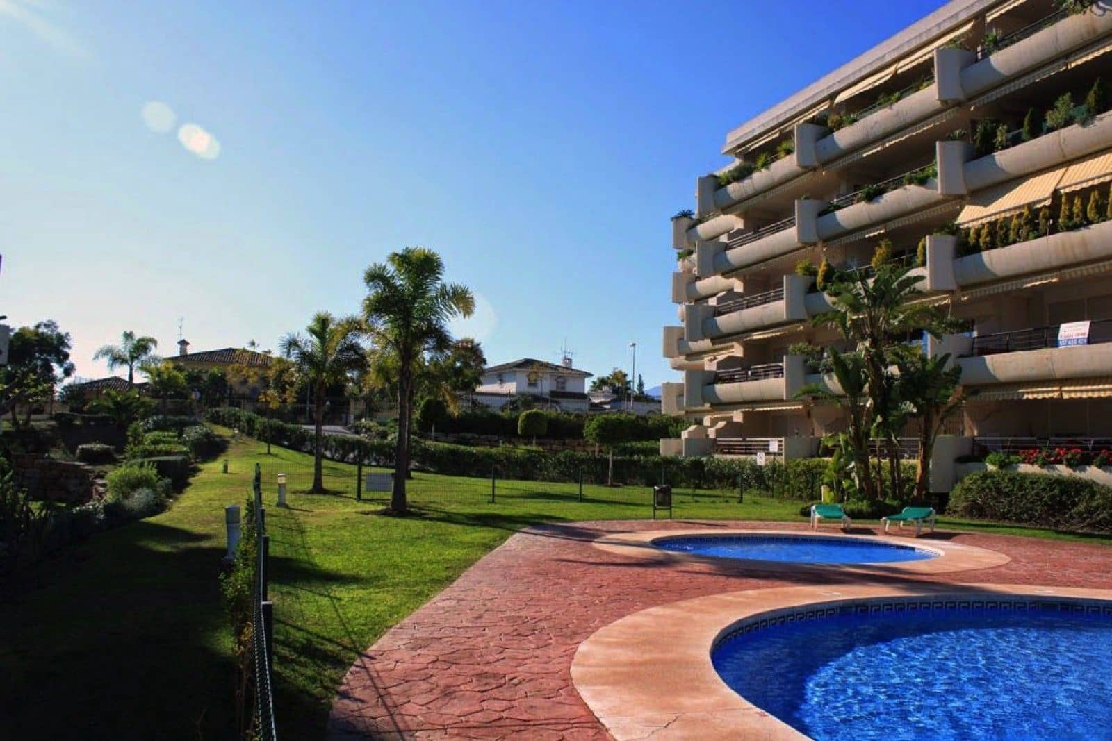 2 sypialnia Penthouse na sprzedaż w Guadalmina - 472 000 € (Ref: 9830959)
