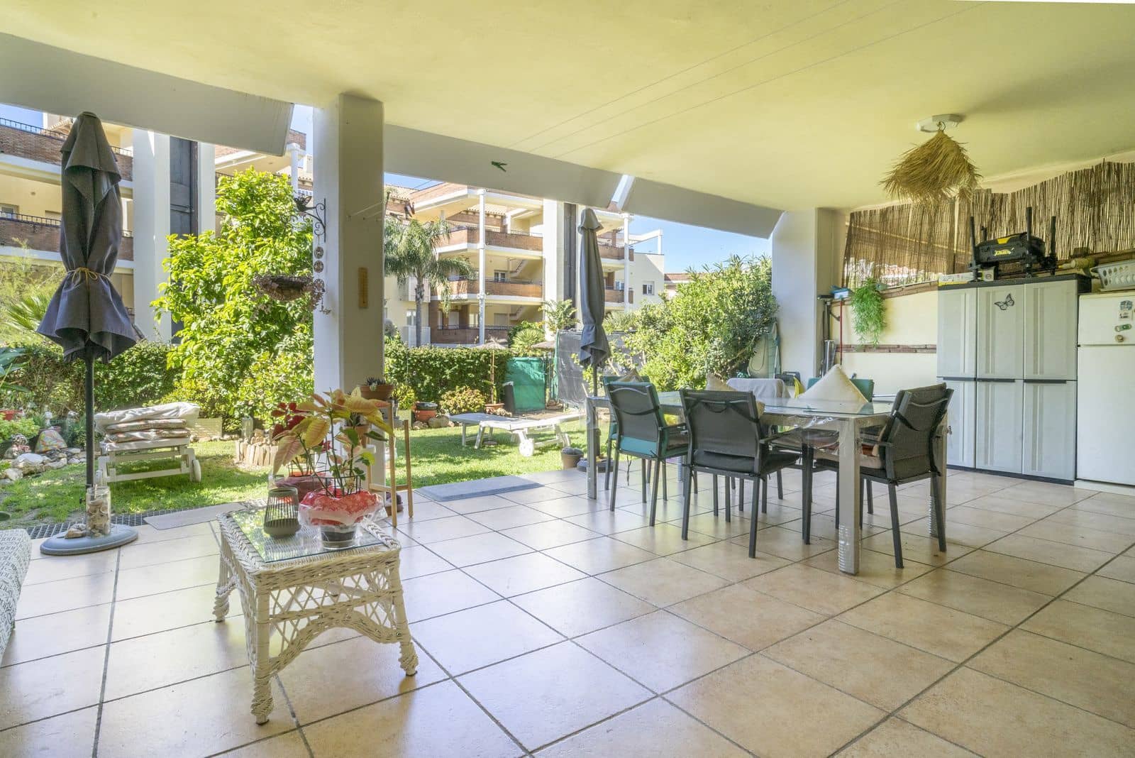2 slaapkamer Appartement te koop in Mijas Costa - € 376.000 (Ref: 9830964)