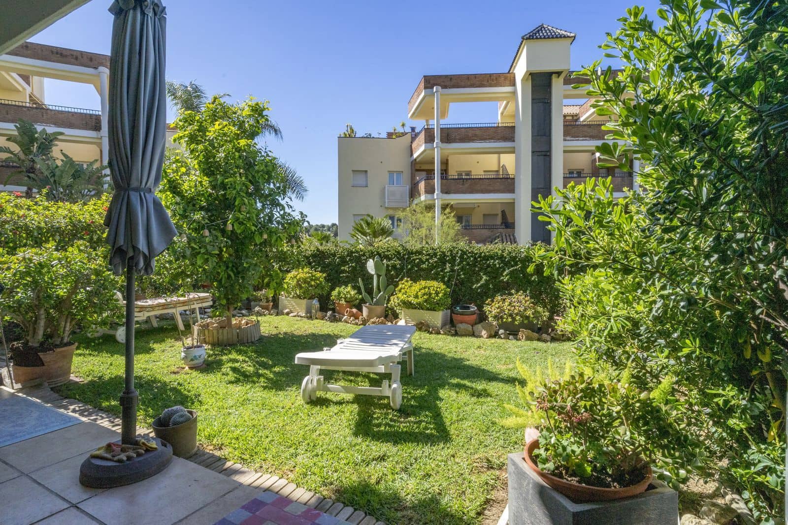 2 slaapkamer Appartement te koop in Mijas Costa - € 376.000 (Ref: 9830964)