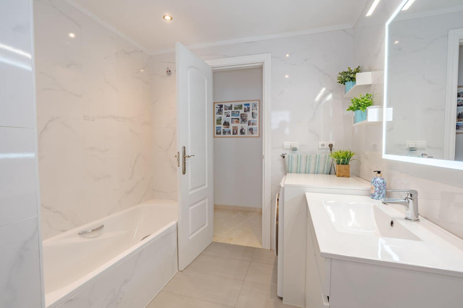 Pareado de 3 habitaciones en Riviera del Sol en venta - 530.000 € (Ref: 9830965)