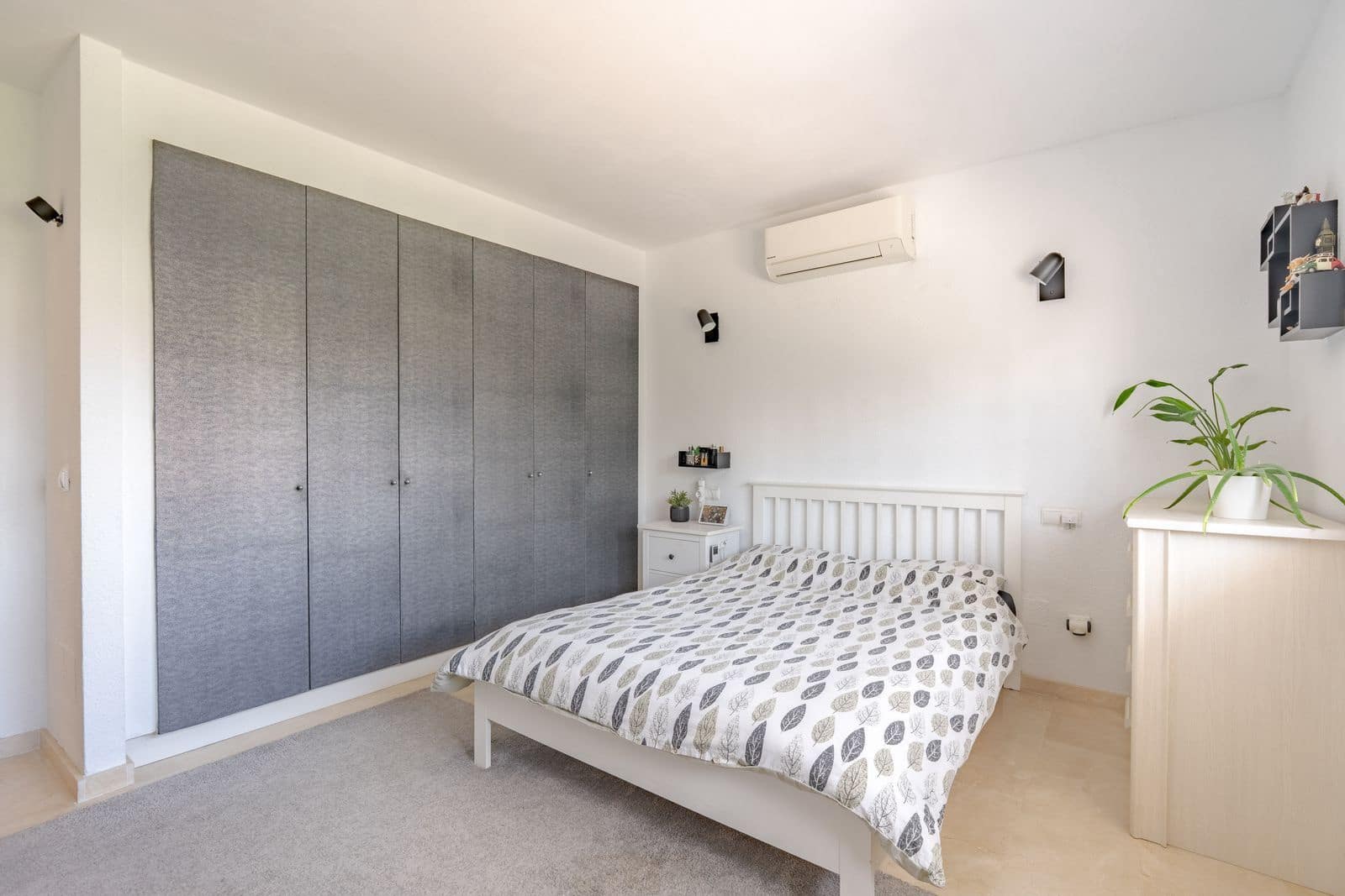 Pareado de 3 habitaciones en Riviera del Sol en venta - 530.000 € (Ref: 9830965)