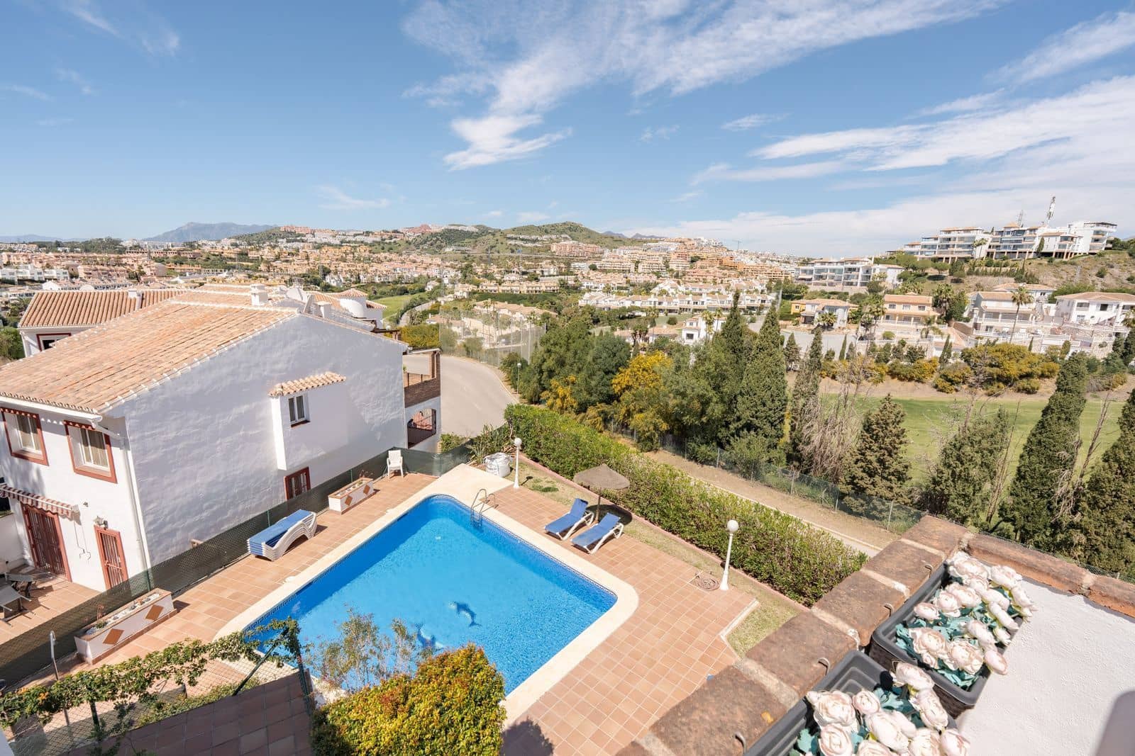 Pareado de 3 habitaciones en Riviera del Sol en venta - 530.000 € (Ref: 9830965)