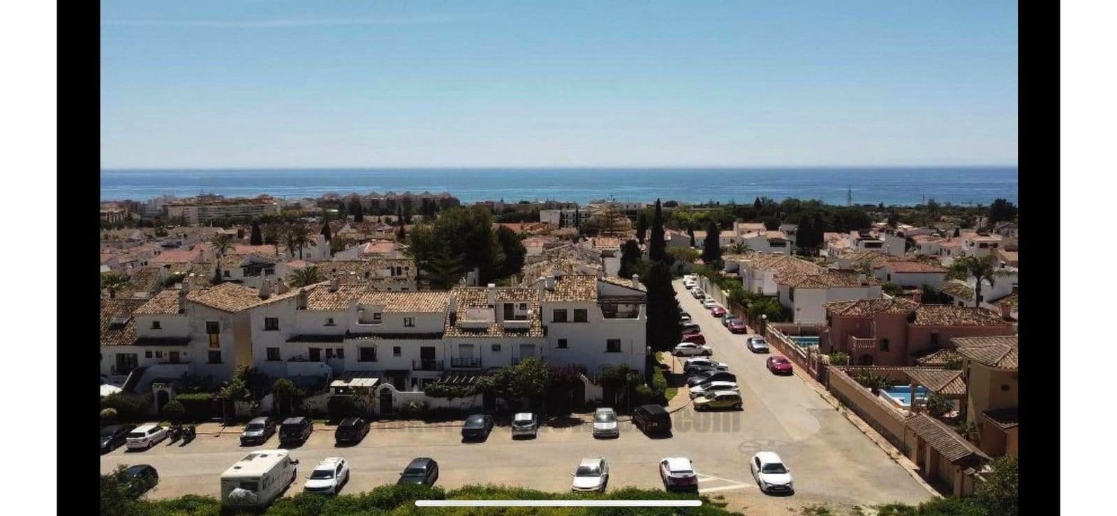 3 chambre Villa/Maison Semi-Mitoyenne à vendre à Marbella - 620 000 € (Ref: 9830975)