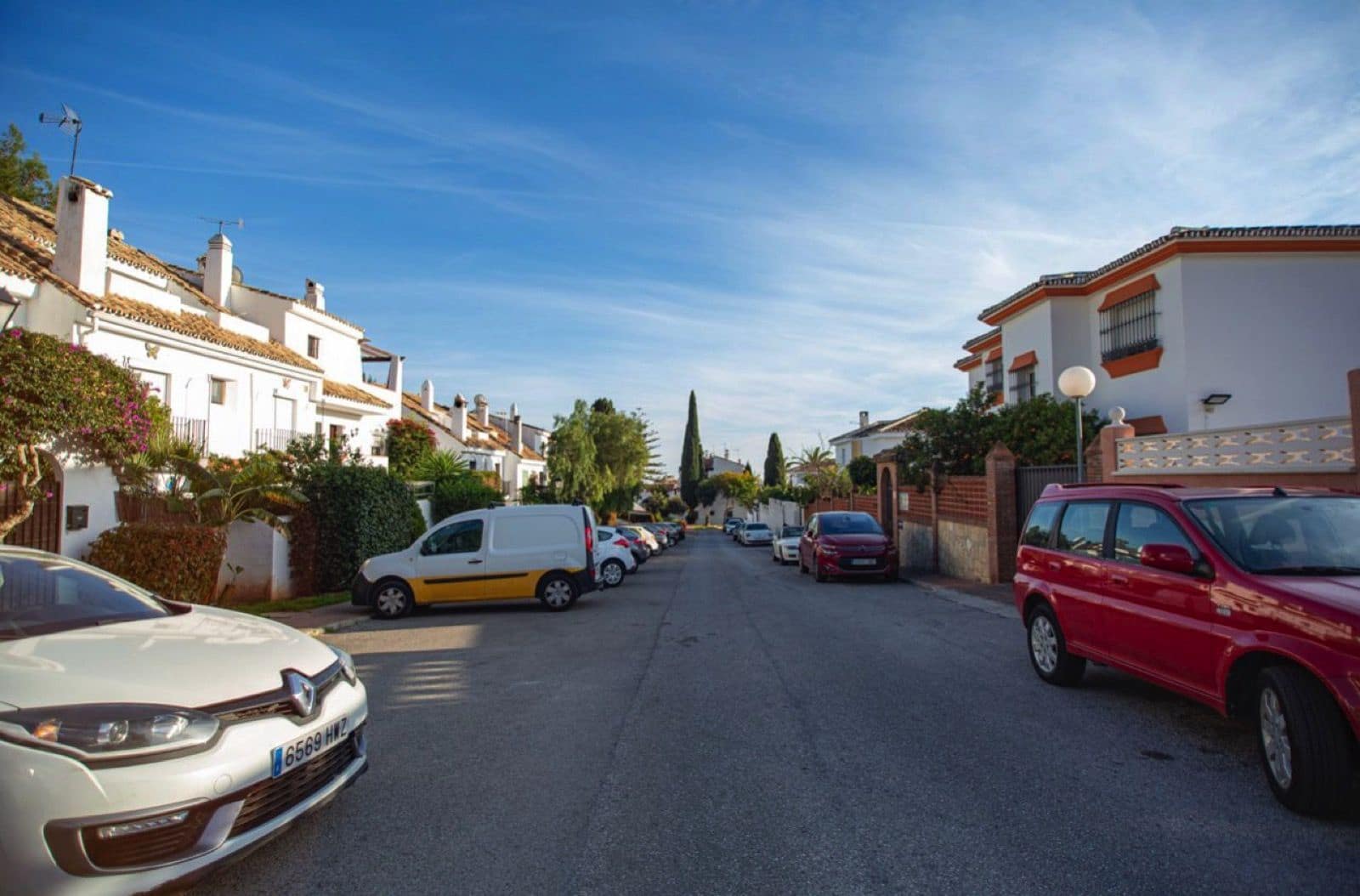 3 chambre Villa/Maison Semi-Mitoyenne à vendre à Marbella - 620 000 € (Ref: 9830975)