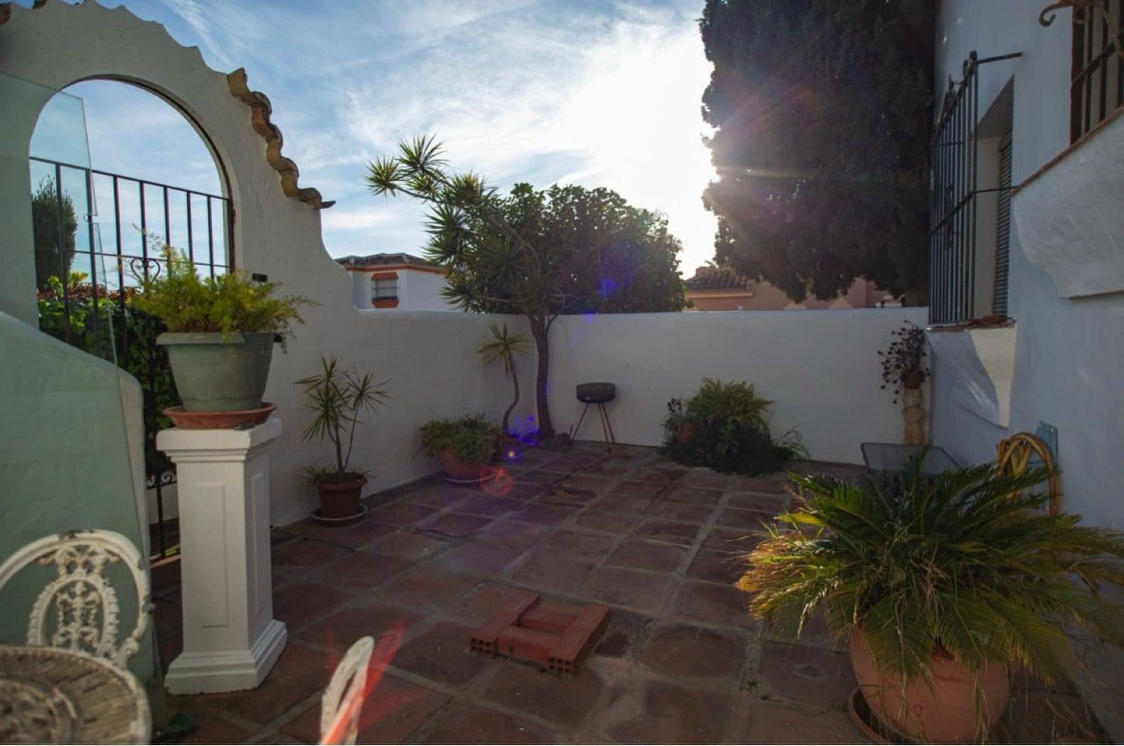 3 chambre Villa/Maison Semi-Mitoyenne à vendre à Marbella - 620 000 € (Ref: 9830975)