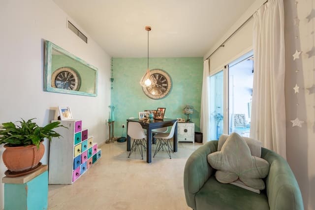 5 quarto Casa em Banda para venda em San Pedro de Alcantara, Marbella - 850 000 € (Ref: 9830976)