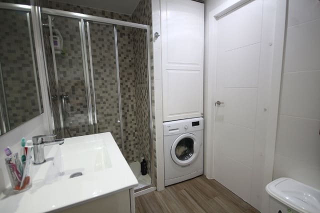 1 slaapkamer Appartement te koop in Marbella - € 269.900 (Ref: 9830978)