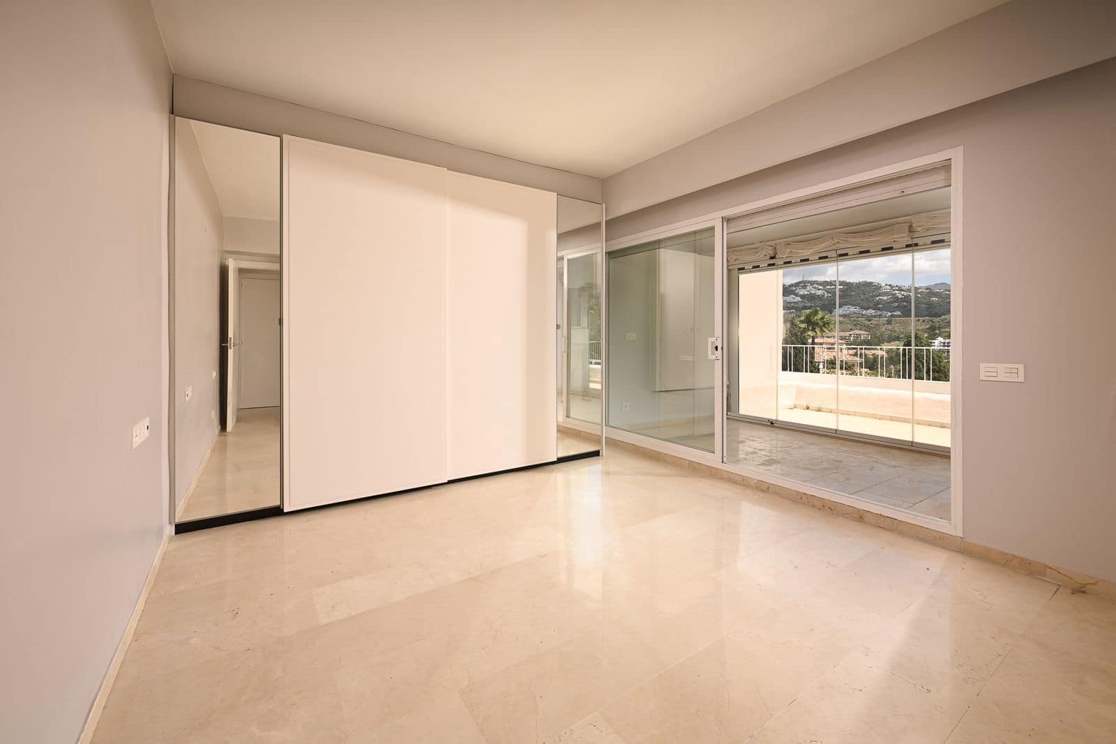 3 camera da letto Appartamento in vendita in Rio Real - 1.080.000 € (Rif: 9830982)