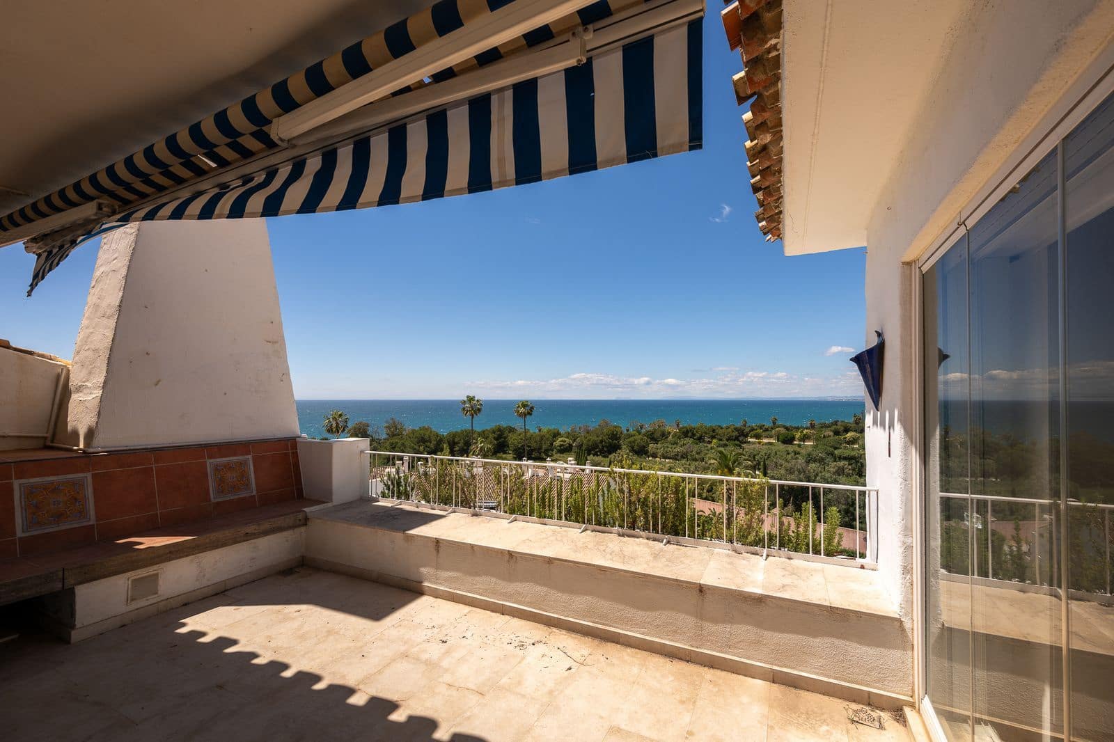 3 camera da letto Appartamento in vendita in Rio Real - 1.080.000 € (Rif: 9830982)