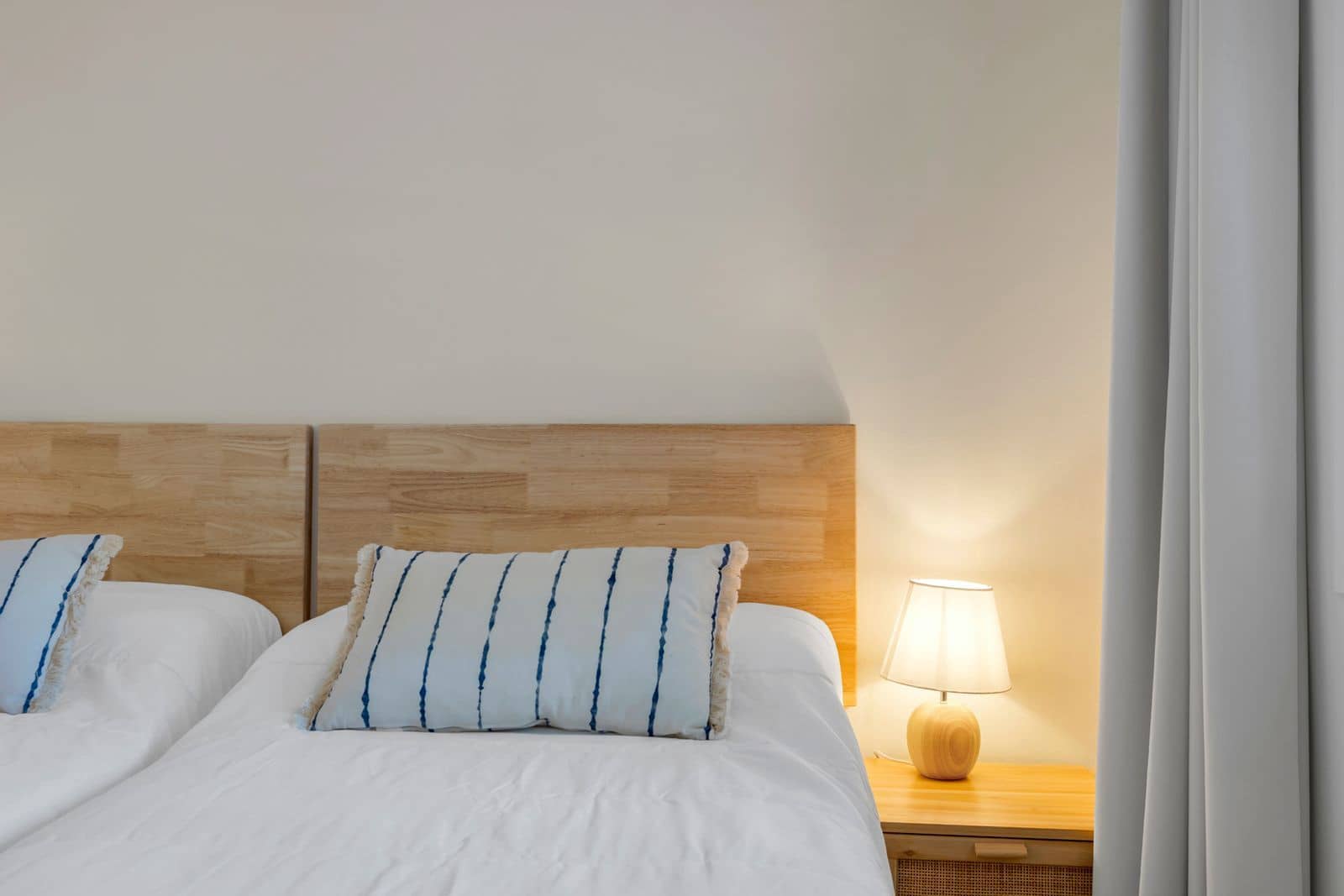 Apartamento de 2 habitaciones en Elviria en venta - 365.000 € (Ref: 9830985)