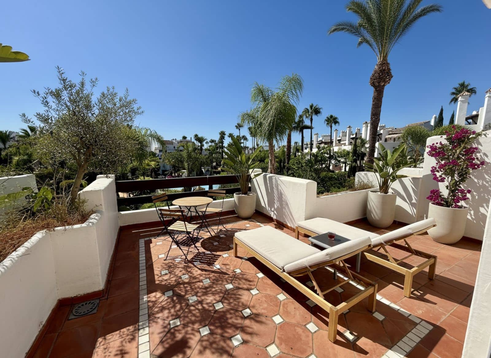 3 slaapkamer Halfvrijstaande villa te koop in Estepona - € 1.250.000 (Ref: 9830989)