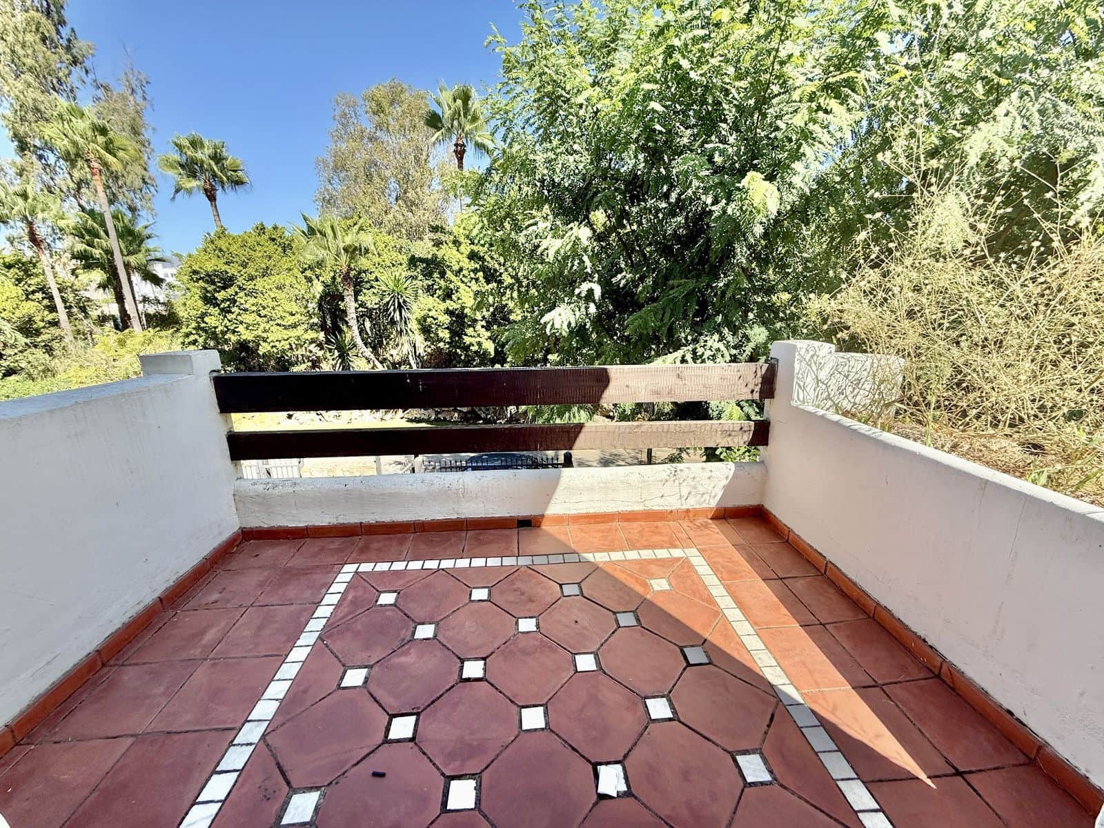3 slaapkamer Halfvrijstaande villa te koop in Estepona - € 1.250.000 (Ref: 9830989)