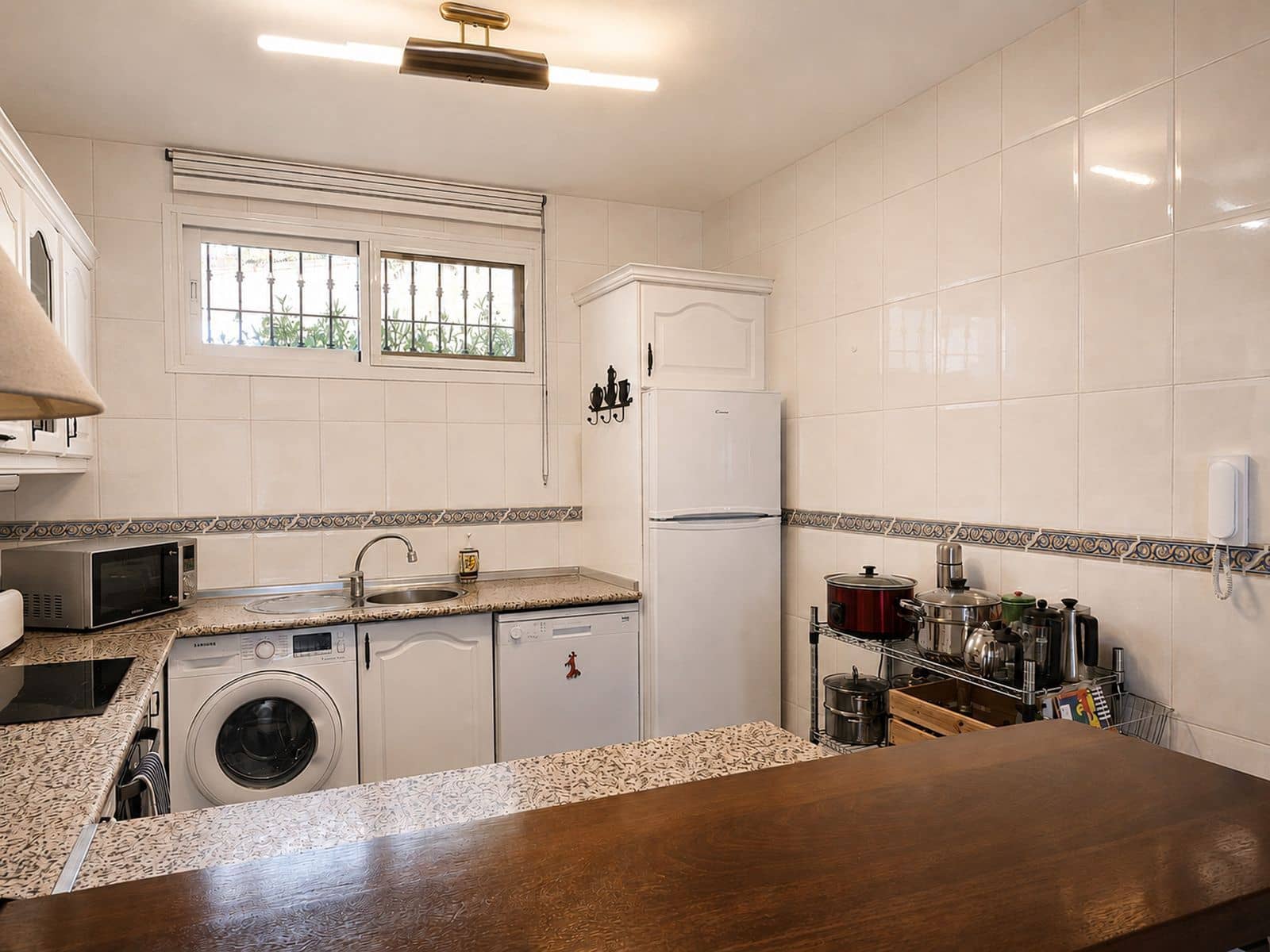3 slaapkamer Appartement te koop in Calahonda - € 369.000 (Ref: 9830992)