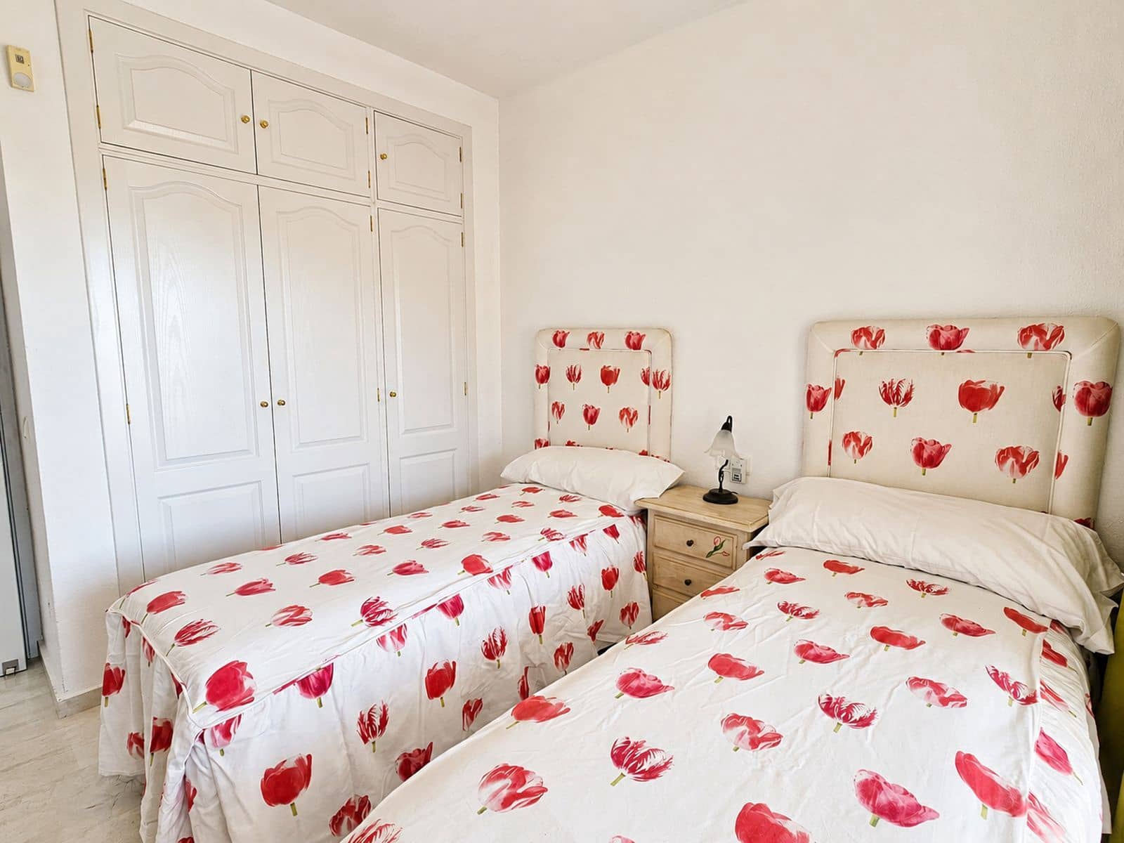 3 slaapkamer Appartement te koop in Calahonda - € 369.000 (Ref: 9830992)