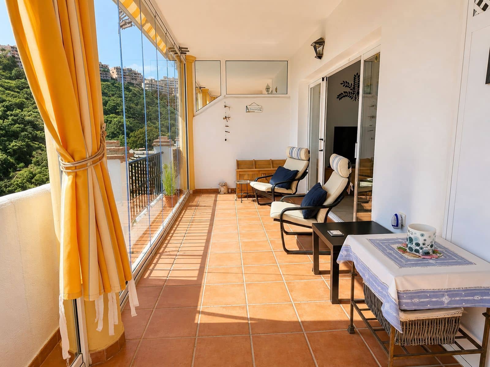 3 slaapkamer Appartement te koop in Calahonda - € 369.000 (Ref: 9830992)