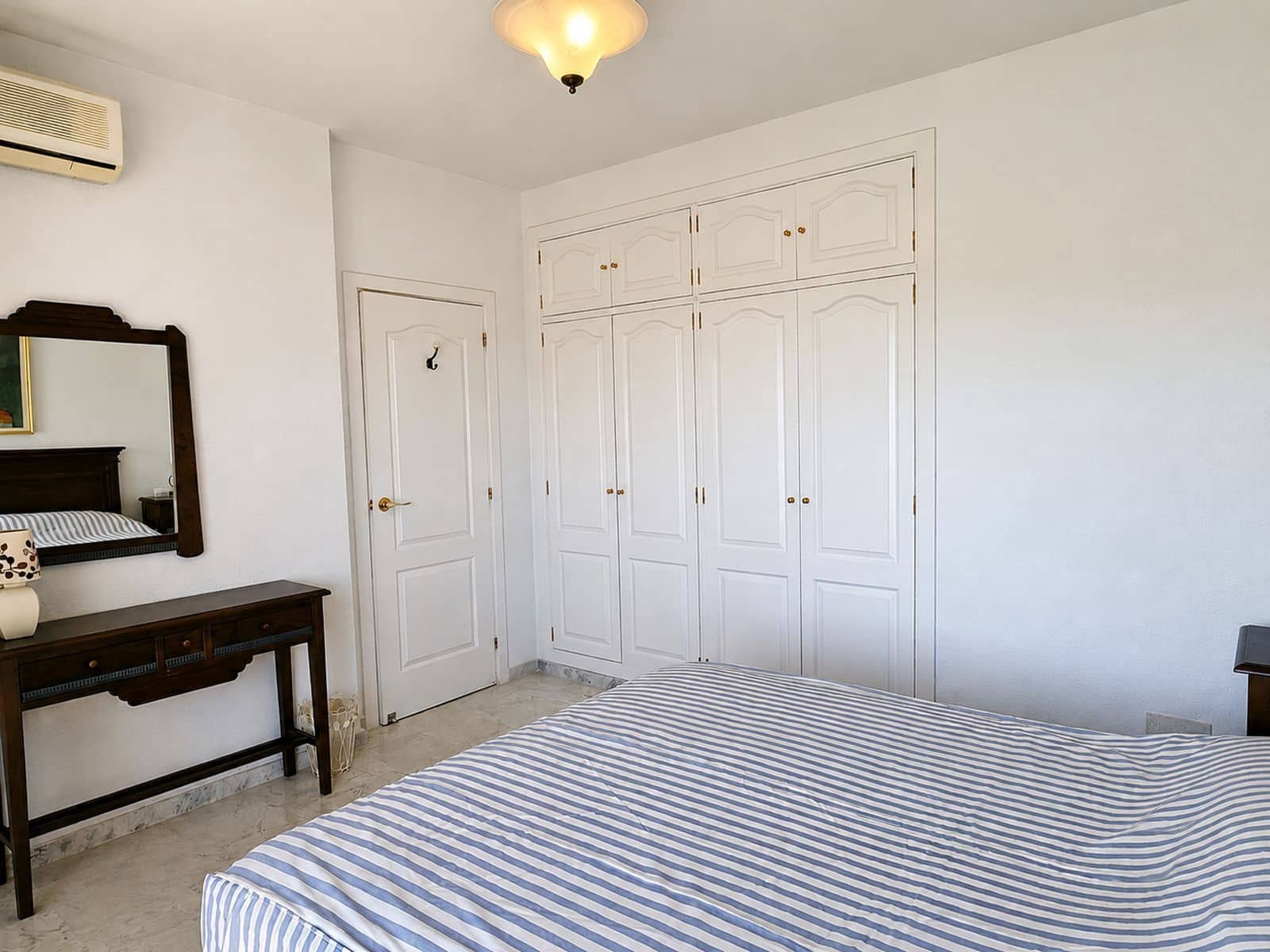 3 slaapkamer Appartement te koop in Calahonda - € 369.000 (Ref: 9830992)