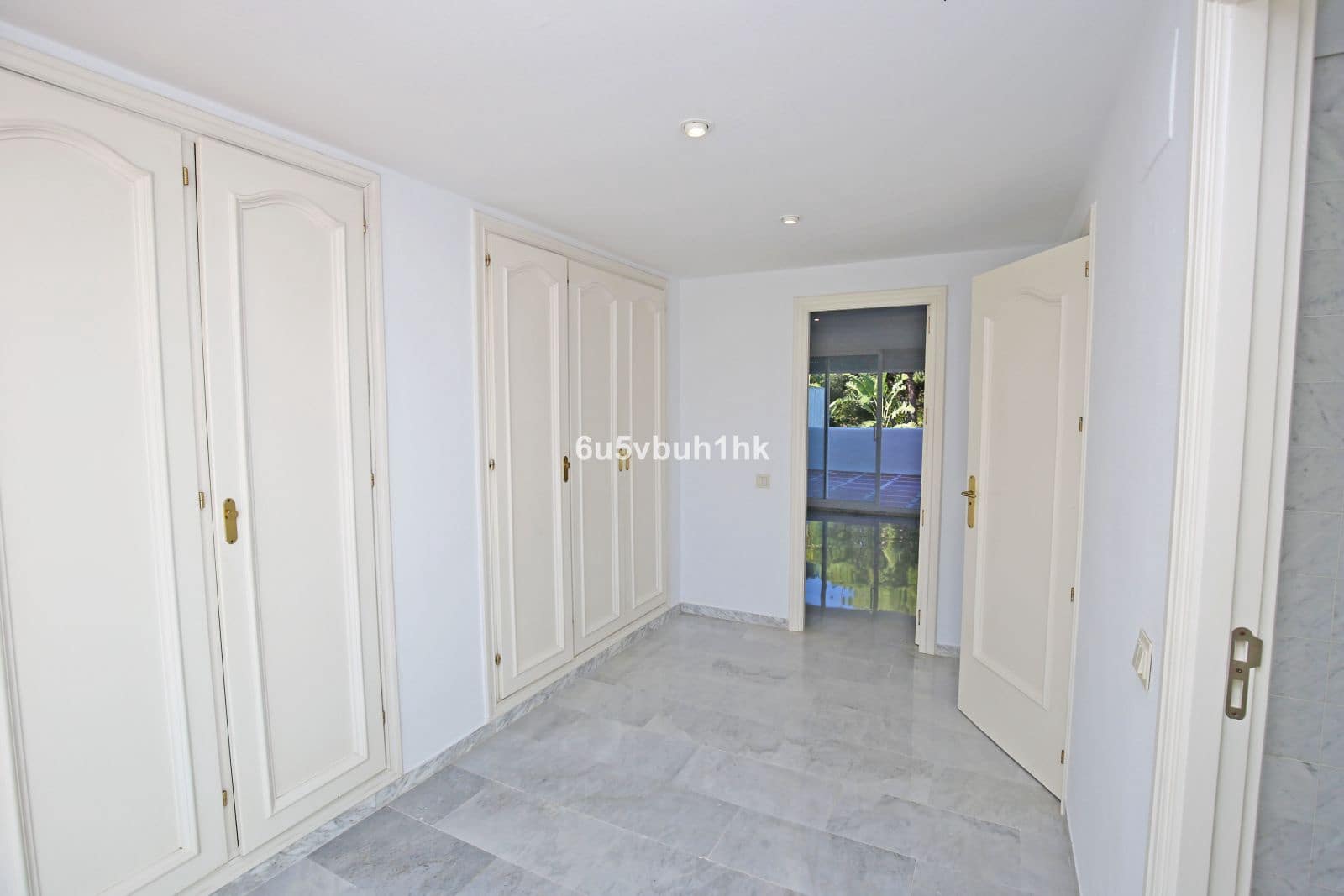 4 soveværelse Penthouse til salg i Atalaya-Isdabe - € 550.000 (Ref: 9830996)