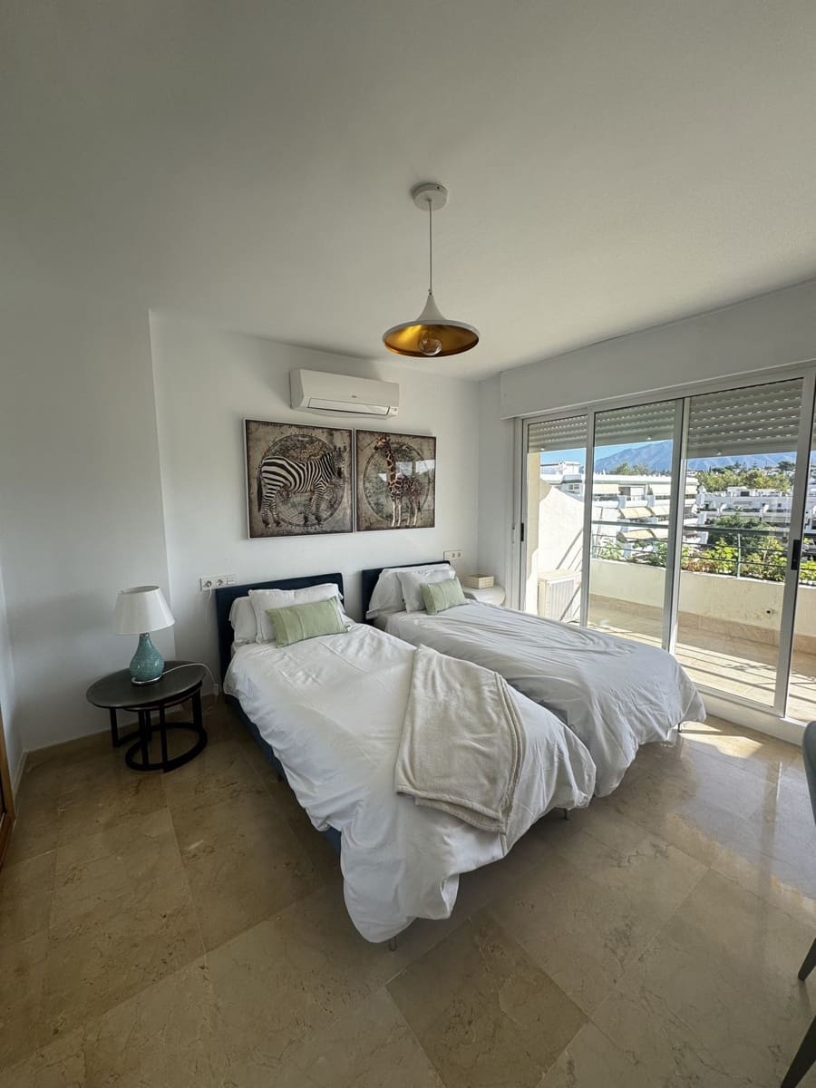 3 sypialnia Apartament na sprzedaż w Guadalmina - 530 000 € (Ref: 9831003)