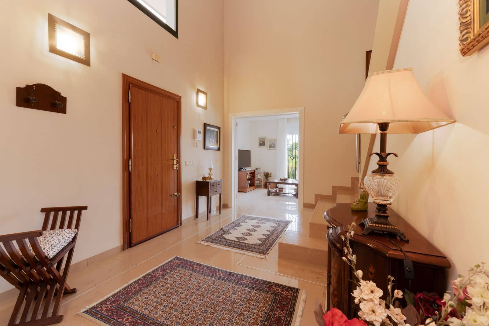 4 bedroom Villa for sale in Alhaurin de la Torre - € 855,000 (Ref: 9831010)