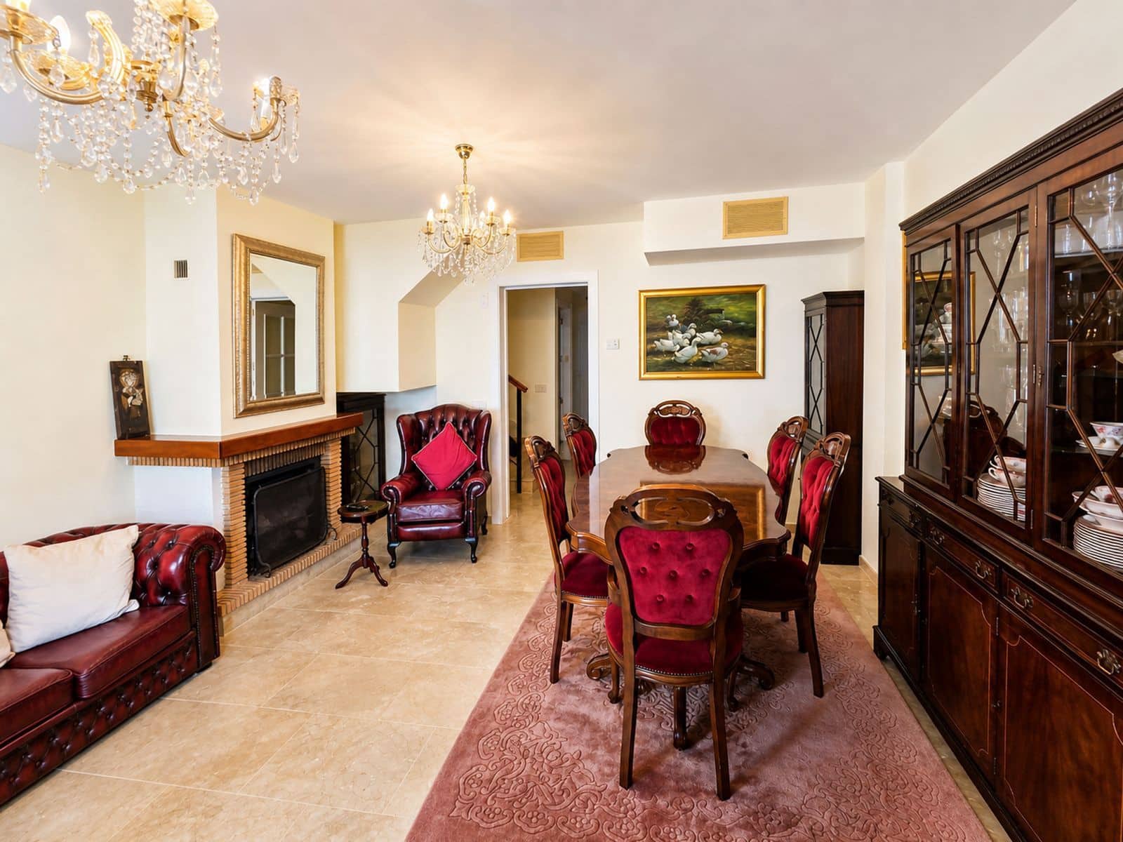 3 soveværelse Semi-Rækkehus til salg i La Duquesa / Puerto de la Duquesa - € 375.000 (Ref: 9831012)