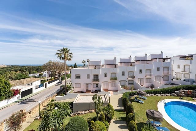 4 slaapkamer Huis te koop in Nueva Andalucia, Marbella - € 1.195.000 (Ref: 9831021)