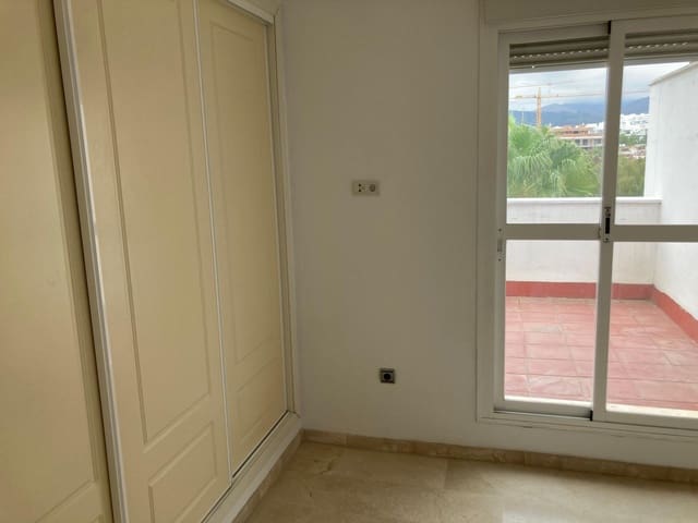 2 soveværelse Lejlighed til salg i Cancelada, Estepona - € 365.000 (Ref: 9831035)