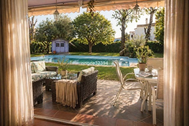 4 chambre Villa/Maison à vendre à San Roque - 799 900 € (Ref: 9831039)