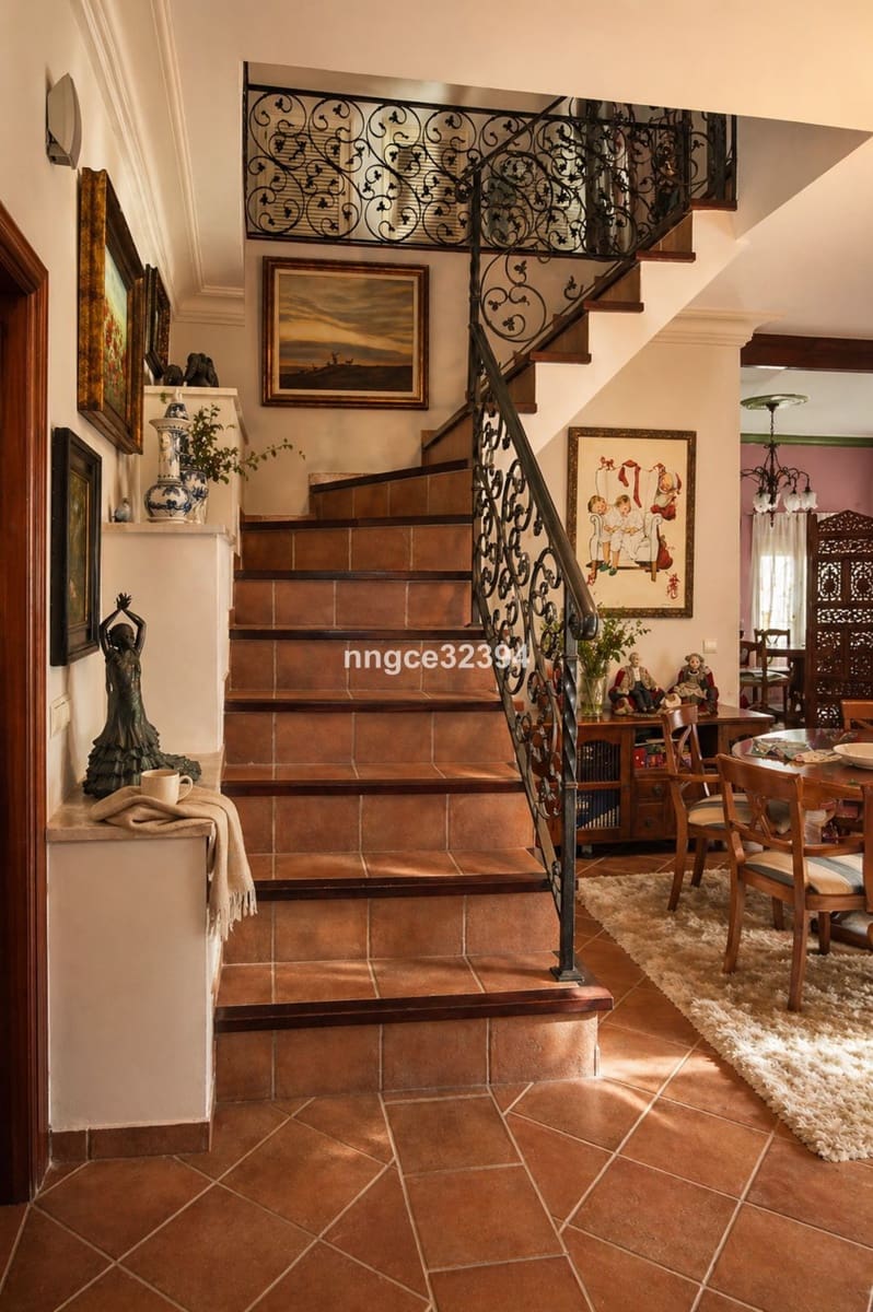 4 chambre Villa/Maison à vendre à San Roque - 799 900 € (Ref: 9831039)