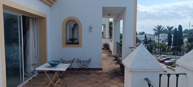 3 chambre Penthouse à vendre à Guadalmina Alta, Marbella - 600 000 € (Ref: 9831060)