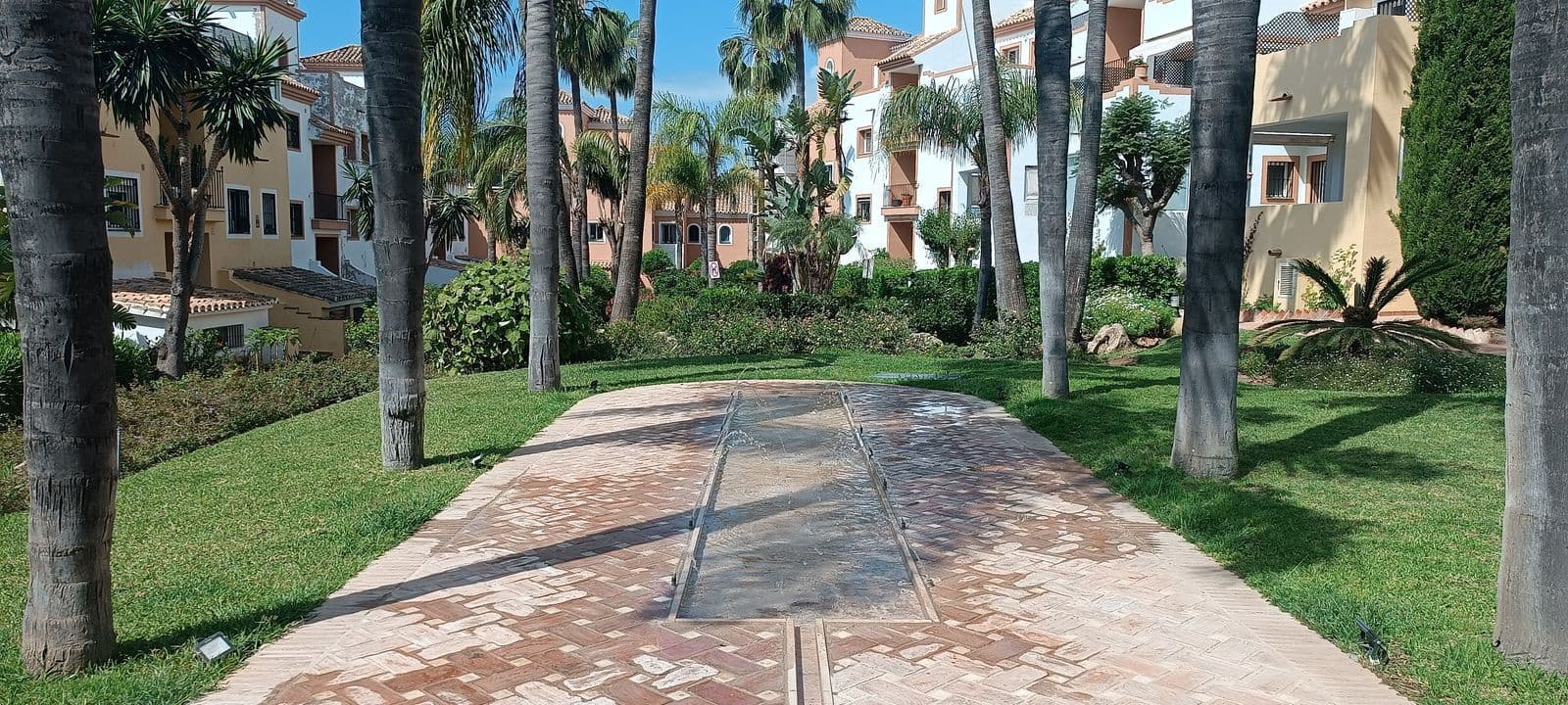 3 chambre Penthouse à vendre à Guadalmina - 600 000 € (Ref: 9831060)