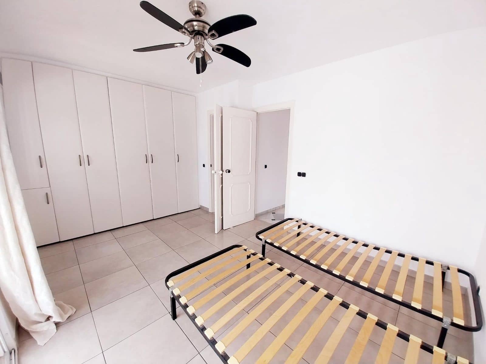 4 bedroom Townhouse for sale in Mijas Costa - € 475,000 (Ref: 9836140)