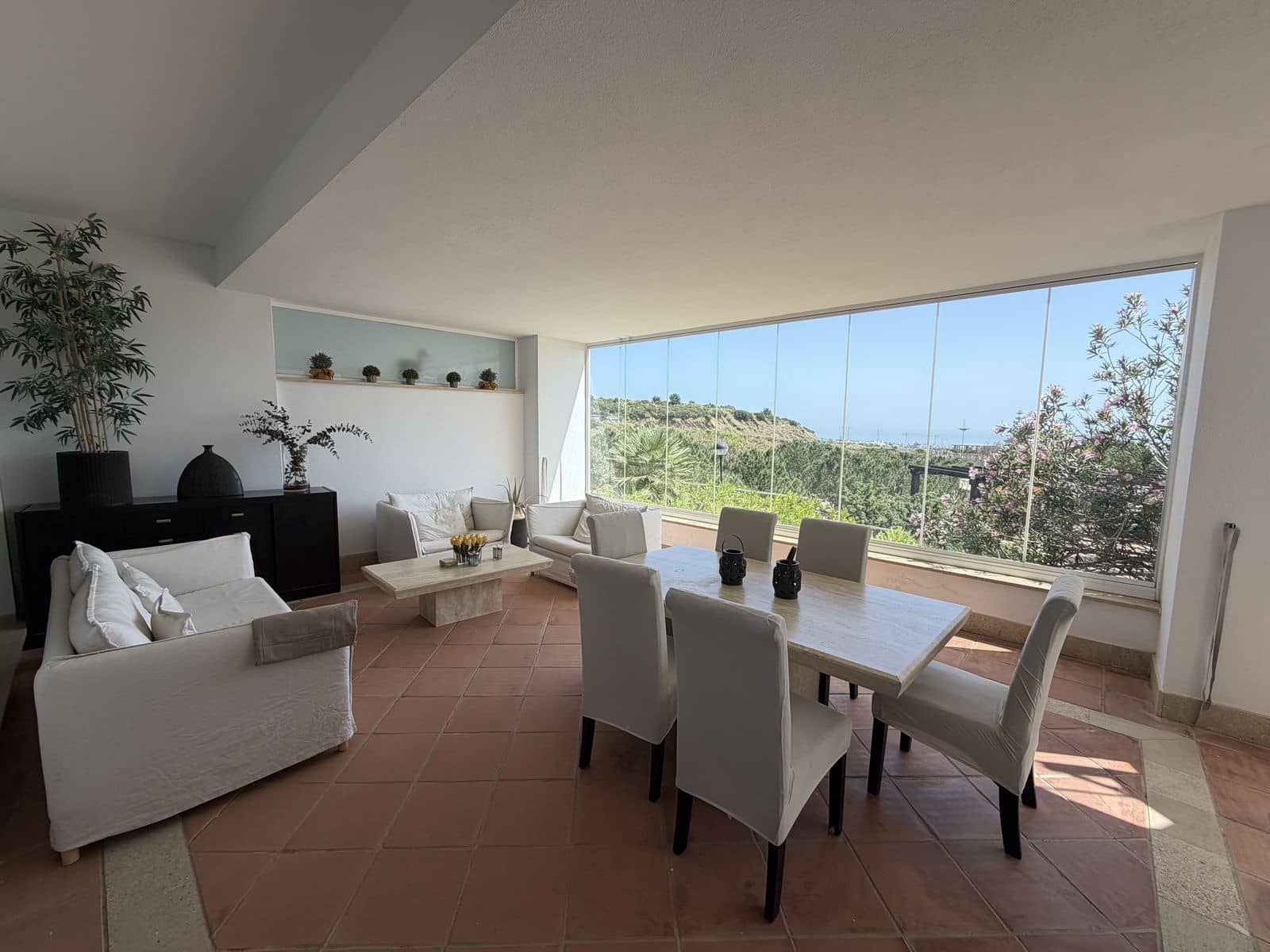 3 bedroom Semi-detached Villa for sale in Marbella - € 795,000 (Ref: 9836141)