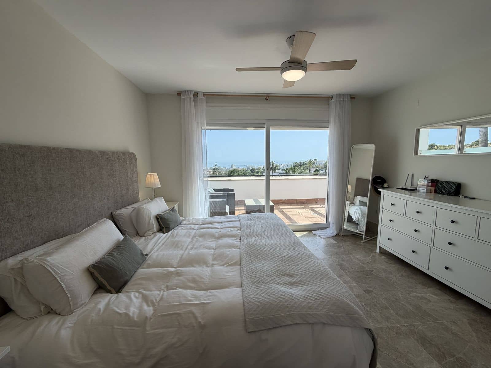 3 bedroom Semi-detached Villa for sale in Marbella - € 795,000 (Ref: 9836141)
